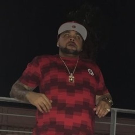 PEARL COCK GUY onlyfans pics