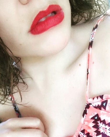 Leacee Luv onlyfans naked leak