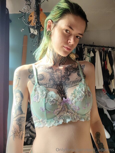 April Addams_ xxx onlyfans