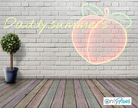 Summers is on onlyfans