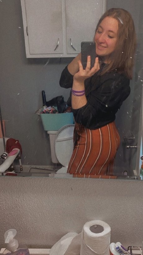 Daddysgirl90 leaked only fans