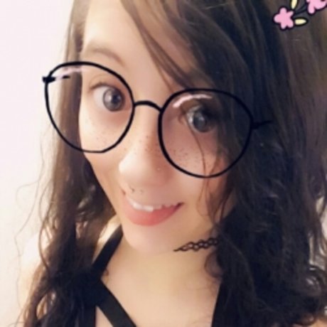 Yarrow Delmonico onlyfans tits