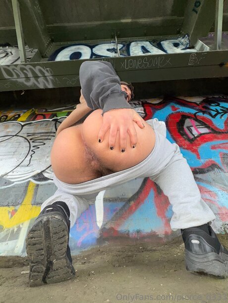 Pierce Dani onlyfans leajs