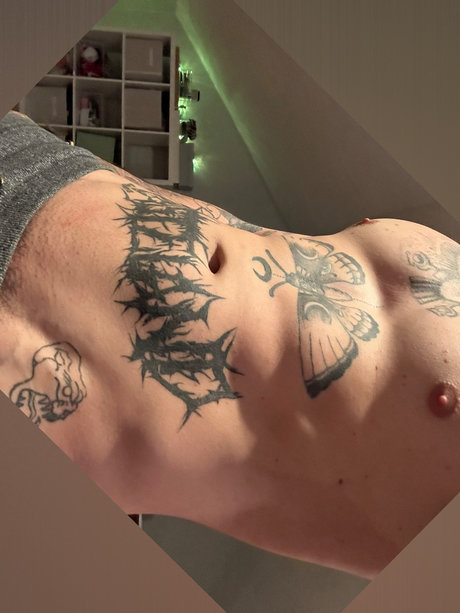 Ty LaGlace onlyfans nude pictures