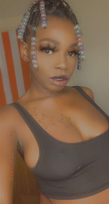 Senseless Chocolate onlyfans content type