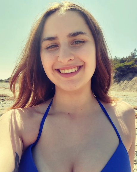 Petite Demon onlyfans sex tape