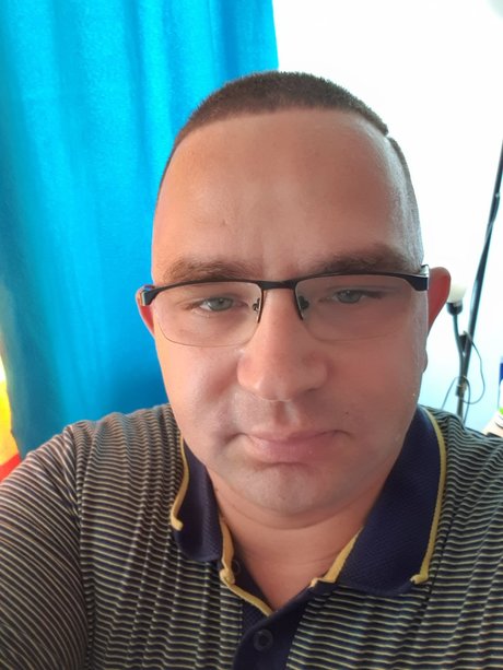 Petike1984 onlyfans sexy