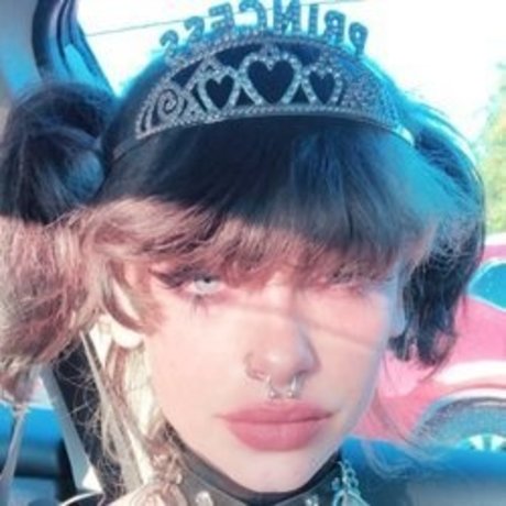 Plushy Princess onlyfans ass