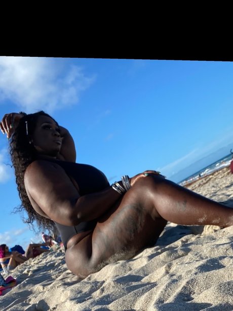 GlammAzhon leaked onlyfans sex tape