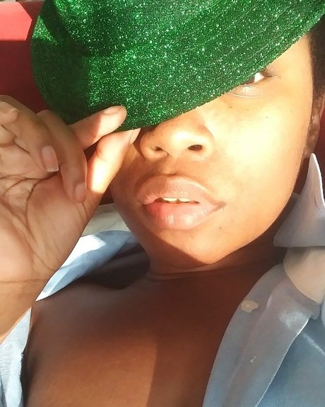 Playful fetish onlyfans photo