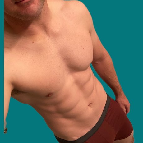 Travis W FREE onlyfans content type