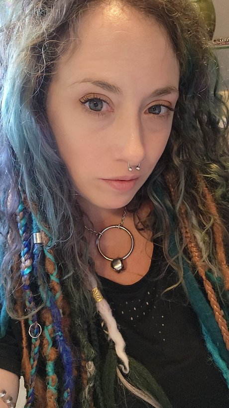 Pixi Princess onlyfans content