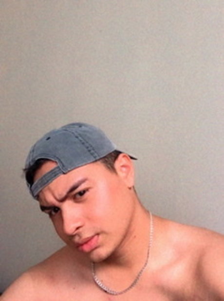 Pitty Joshua onlyfans leakd