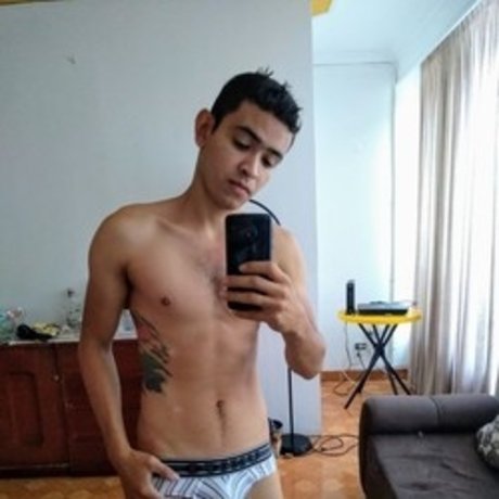 Felipe Cortes onlyfans leaks porn