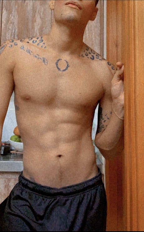 PIPE GARCIA leaked onlyfans sextape