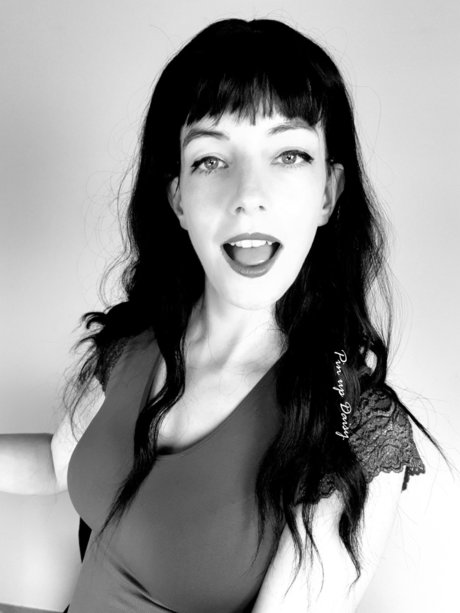 Pin up Daisy NL amp amp EN onlyfans sex tape