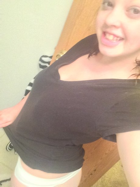 Miranda West onlyfans exposed