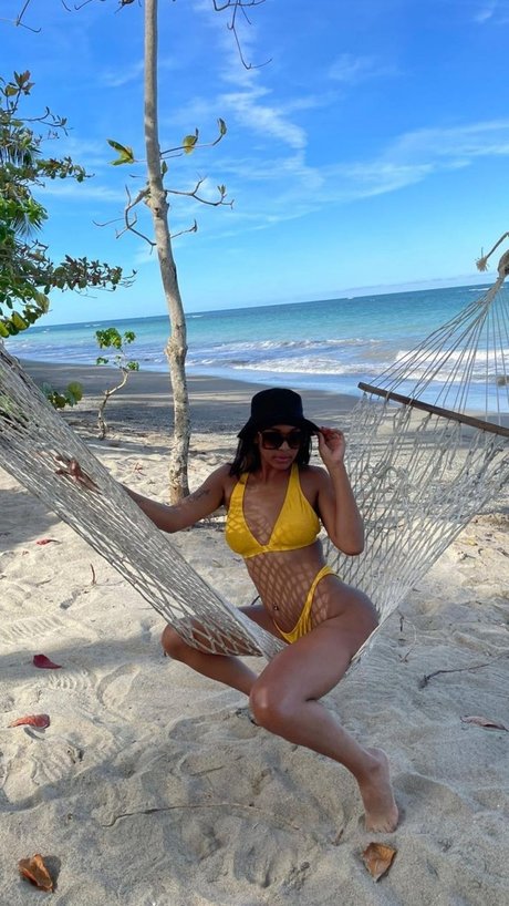 CoralSexy 22 onlyfans nudes porn