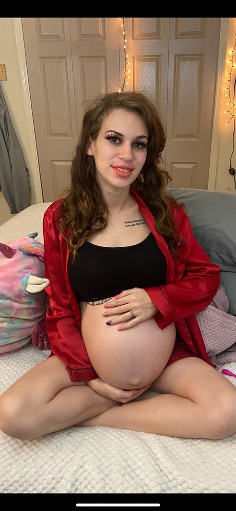 NessaLovesYouMore onlyfans pics