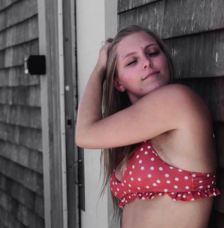 Poppy Roze onlyfans pics