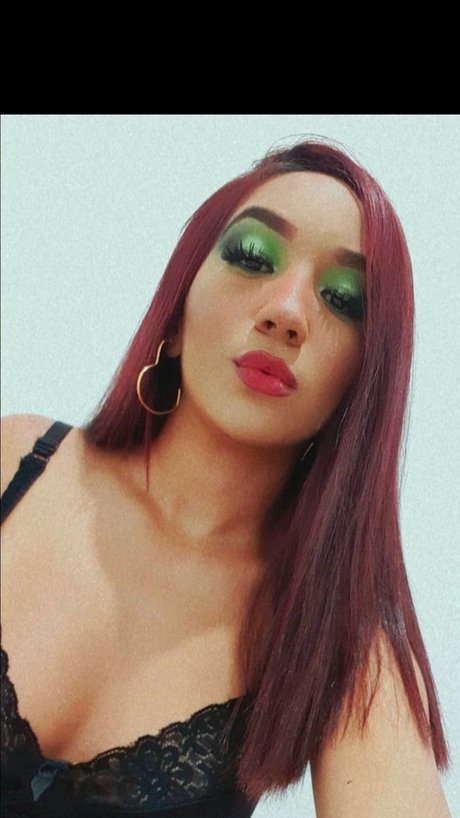 Poliana Santiago onlyfans leaked pictures