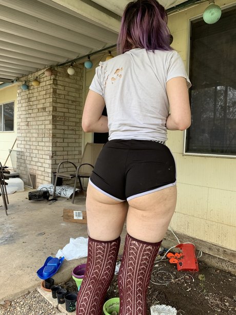 Floral Bruja onlyfans naked