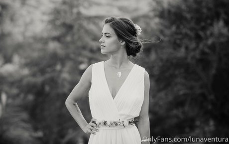 lunaventura is on onlyfans