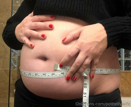 potbellywife onlyfans leaks