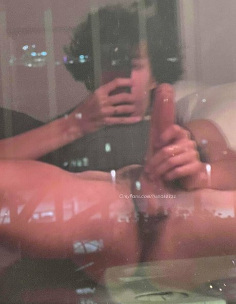 tjsmokezzz onlyfans naked