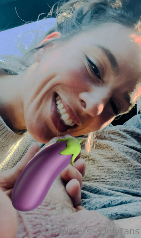 kikiwaters onlyfans leaked sex