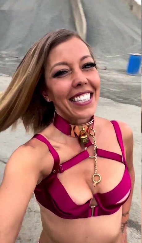 Linda Krieger Mock Profile pic