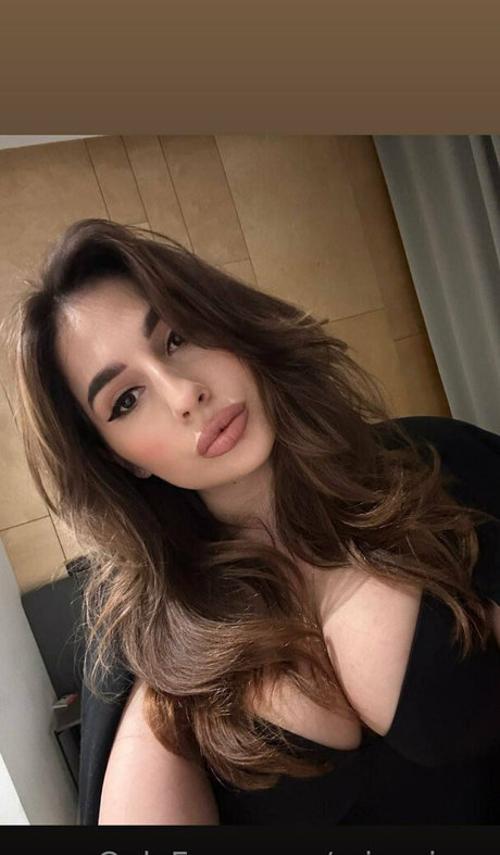 mia vixen only fans content