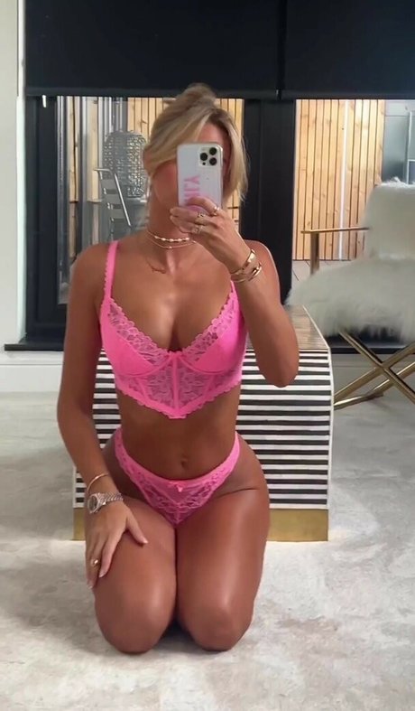 Emily Shakarji porn onlyfans leaks