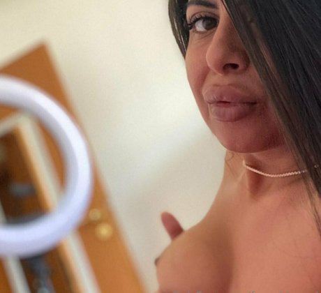 free ririangel onlyfans leak ass