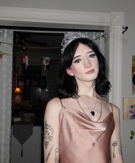 Cherry Darling free onlyfans