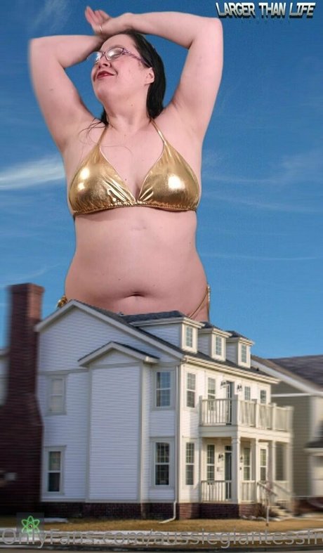 aussiegiantessfree onlyfans leak nude