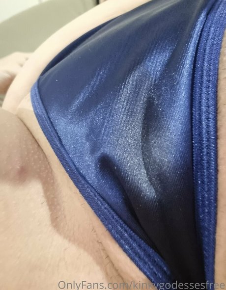 aussiegiantessfree onlyfans sexy