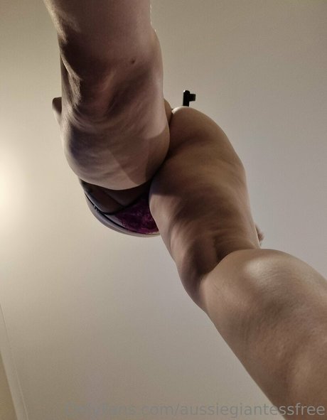 aussiegiantessfree onlyfans