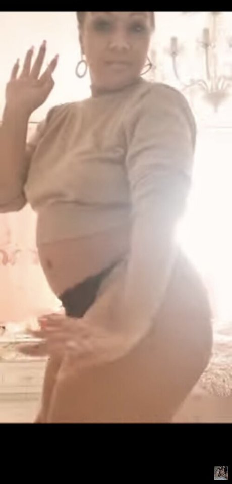 BELLAMASCHINA onlyfans archive