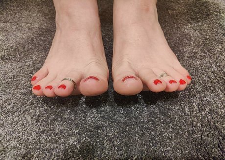 kayties feet onlyfans leak