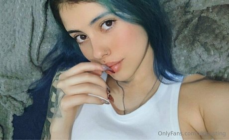 vicposting onlyfans nude tits