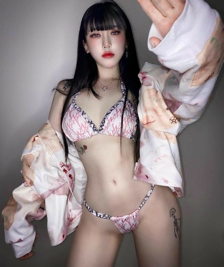 Naughty Rabbit nude only fans leaks