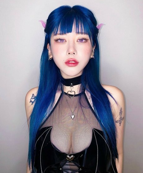 Naughty Rabbit onlyfans de