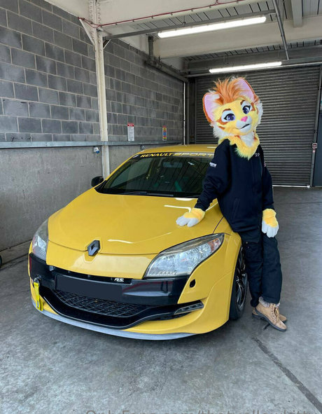 thatyellowkitty feet onlyfans