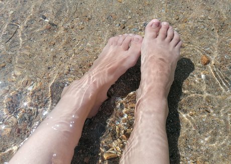 jemahug_ onlyfans post