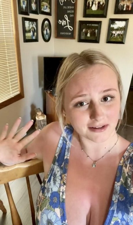 Anya Marie leak only fans