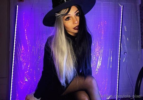 lola pixel onlyfans nudes porn