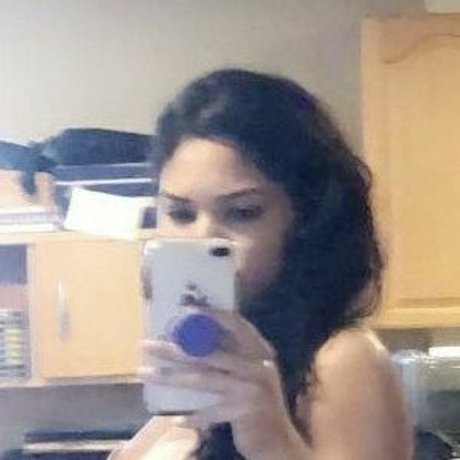 whatuwant2see nude onlyfans