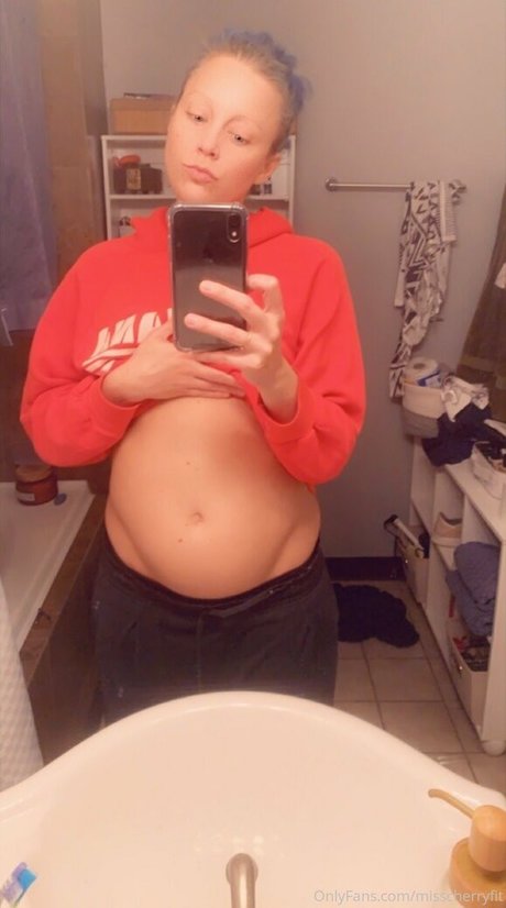 misscherryfit nude only fans