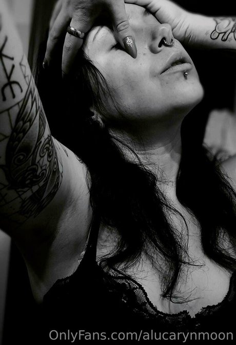 alucarynmoon onlyfans full